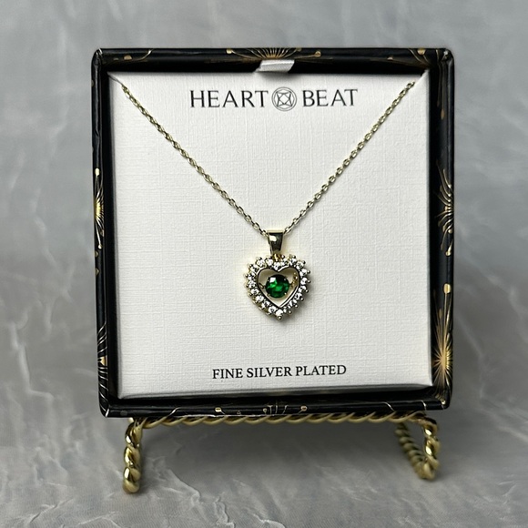 3/$20 💥 Gold Plated Heartbeat Emerald Stone Necklace Heart Shaped Pendent - Picture 8 of 17